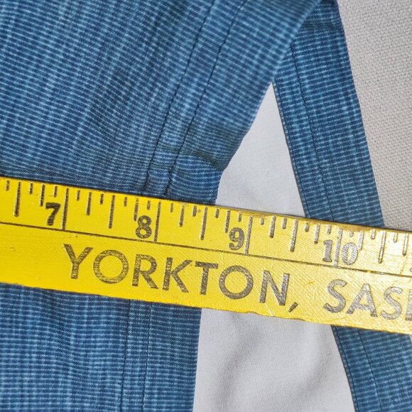 Bench board shorts men's size M blue with stripes pattern - Picture 11 of 11